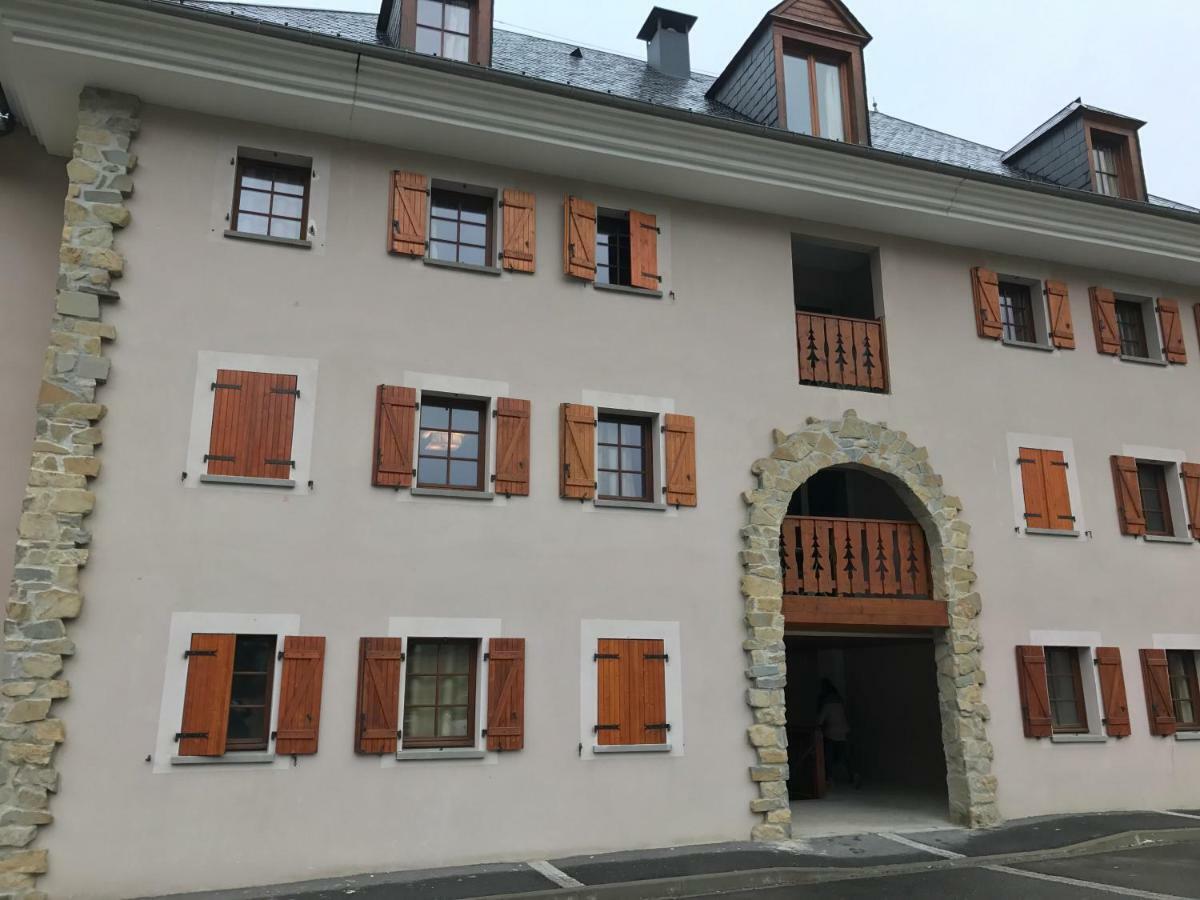 Appartement Tt Confort Au Coeur Des Montagnes Avec Vue Sur Les Montagnes Wifi Luz-Saint-Sauveur Eksteriør bilde